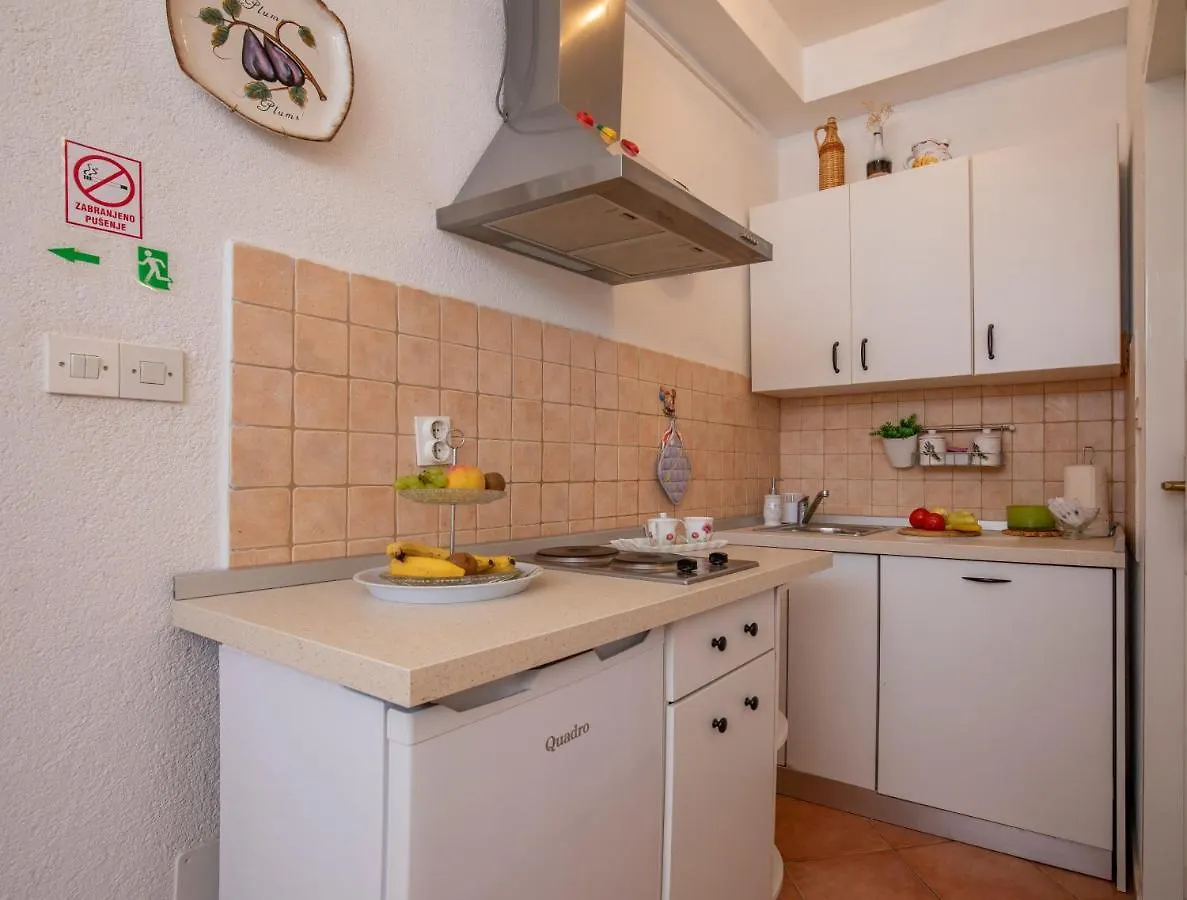 Aldo Sea View Apartment Pula